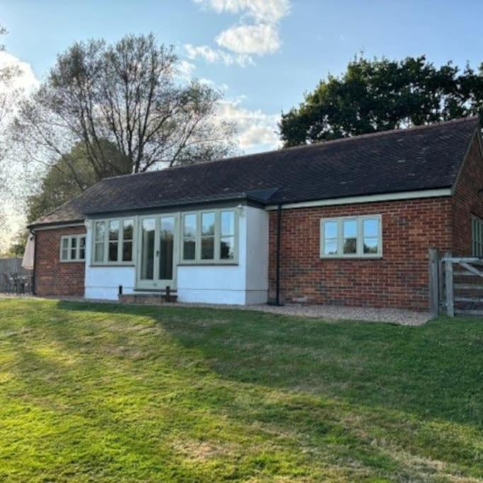 The Old Cricket Pavilion, Bodiam, East Sussex Ngoại thất bức ảnh